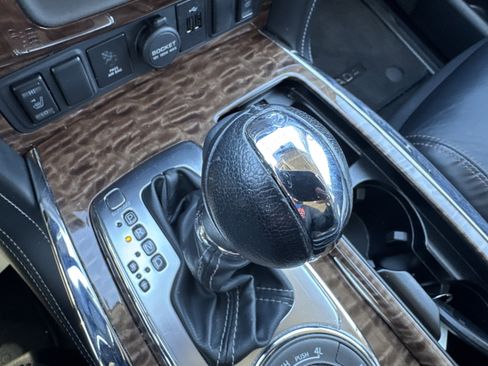 Used 2020 Nissan Armada SL w/ Premium Package image 30