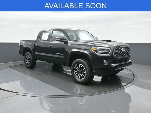 Used 2023 Toyota Tacoma TRD Sport w/ Technology Package AWD/4WD image 1