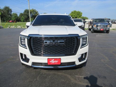 Certified 2023 GMC Yukon Denali Ultimate AWD/4WD image 13