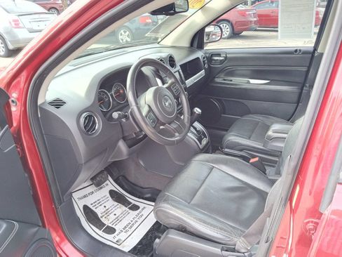 Used 2014 Jeep Compass Latitude image 6