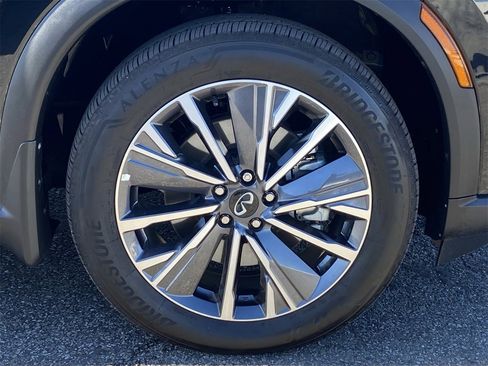 Certified 2026 INFINITI QX60 Luxe w/ Cargo Package image 7