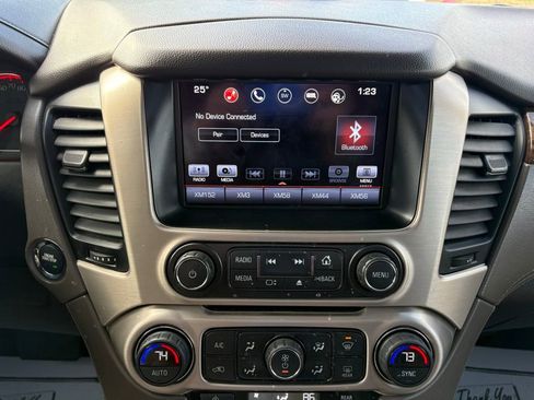 Used 2016 GMC Yukon XL Denali w/ Open Road Package image 32