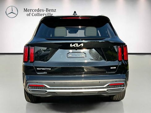 Used 2023 Kia Sorento SX Prestige w/ Panoramic Sunroof Package AWD/4WD image 6