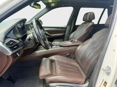 Used 2018 BMW X5 xDrive50i AWD/4WD image 27