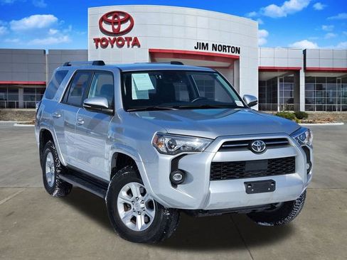 Used 2024 Toyota 4Runner SR5 Premium image 1