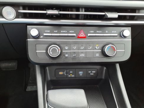 New 2026 Hyundai Tucson SE image 21