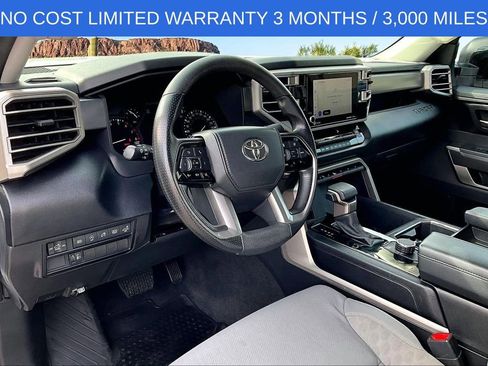 Used 2022 Toyota Tundra SR5 w/ SR5 Convenience Package image 14