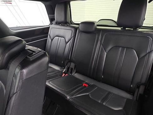Used 2020 Ford Expedition Limited image 45