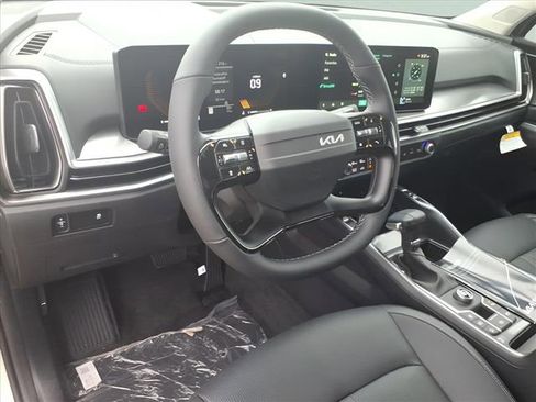 New 2026 Kia Sorento S image 8
