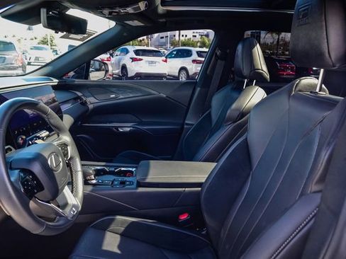 Used 2023 Lexus LX 600 F Sport w/ Accessory Package (Z1) image 22