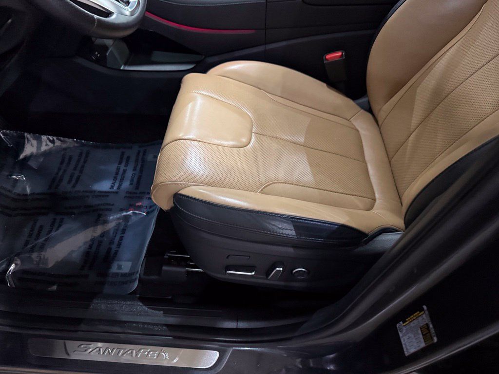 Used 2023 Hyundai Santa Fe Calligraphy AWD/4WD image 13