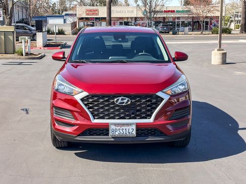 Used 2020 Hyundai Tucson SE image 6