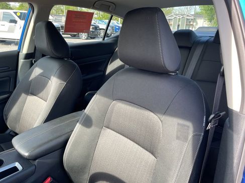 Used 2025 Nissan Altima 2.5 SV image 7