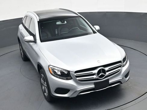 Used 2016 Mercedes-Benz GLC 300 4MATIC w/ Premium Package image 28
