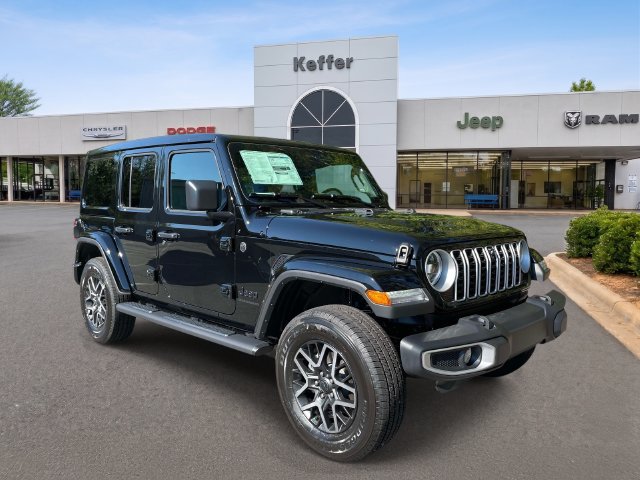 New 2027 Jeep Wrangler Unlimited Sahara AWD/4WD image 3