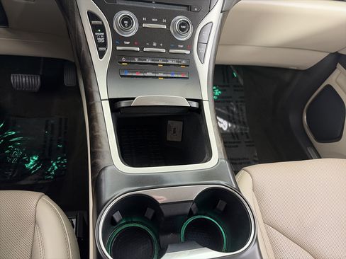 Used 2019 Lincoln Nautilus Reserve w/ Cargo Utility Package AWD/4WD image 33