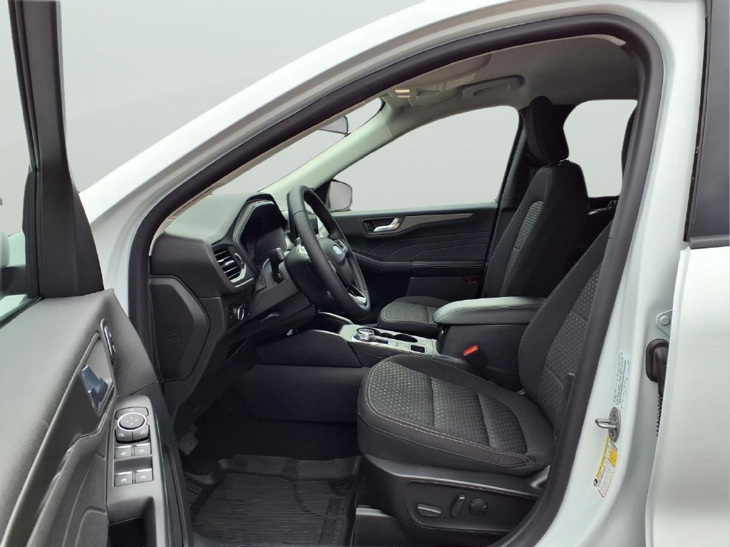 Used 2023 Ford Escape Active w/ Tech Pack #2 AWD/4WD image 14