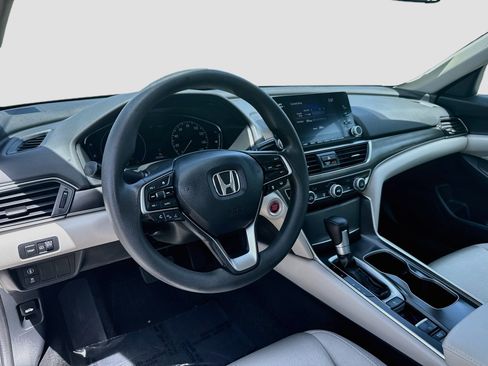 Certified 2020 Honda Accord LX image 9