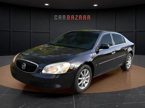 Used 2008 Buick Lucerne CXL image 1