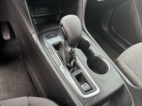 Used 2024 Chevrolet Equinox LT AWD/4WD image 34
