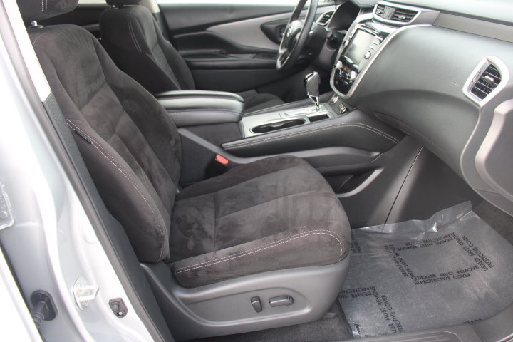 Used 2019 Nissan Murano SV FWD image 19