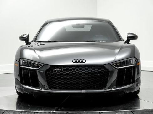 Used 2018 Audi R8 V10 AWD/4WD image 2