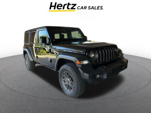 Used 2025 Jeep Wrangler Sport S image 1
