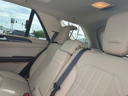 Used 2017 Mercedes-Benz GLE 350 4MATIC image 36