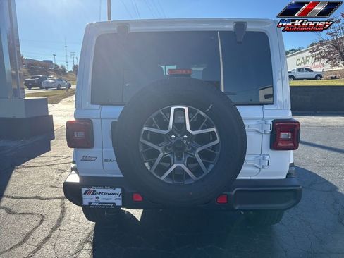New 2026 Jeep Wrangler Unlimited Sahara AWD/4WD image 14