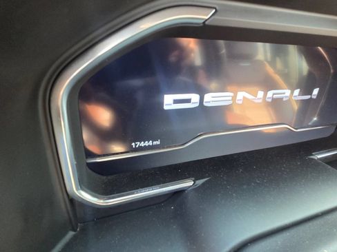 Used 2025 GMC Sierra 1500 Denali Ultimate AWD/4WD image 4