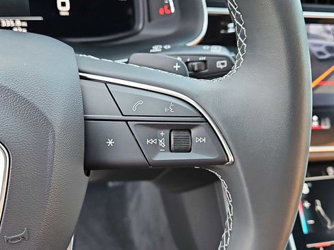 Certified 2025 Audi Q7 3.0T Premium Plus w/ Premium Plus Package image 18