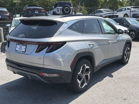 Certified 2024 Hyundai Tucson Limited AWD/4WD image 8