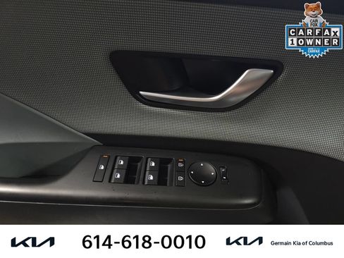 Used 2025 Hyundai Kona Limited FWD image 27