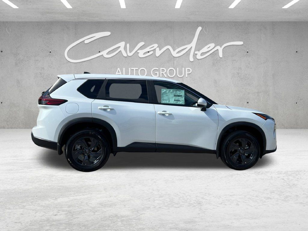 New 2026 Nissan Rogue SV FWD image 18