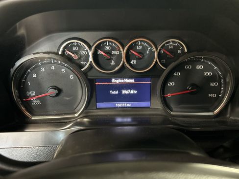 Used 2021 Chevrolet Silverado 1500 RST w/ Texas Edition Plus AWD/4WD image 9