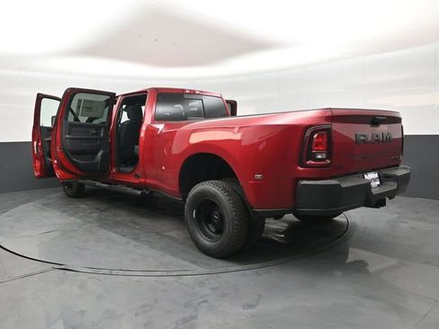 New 2026 RAM 3500 Tradesman AWD/4WD image 46