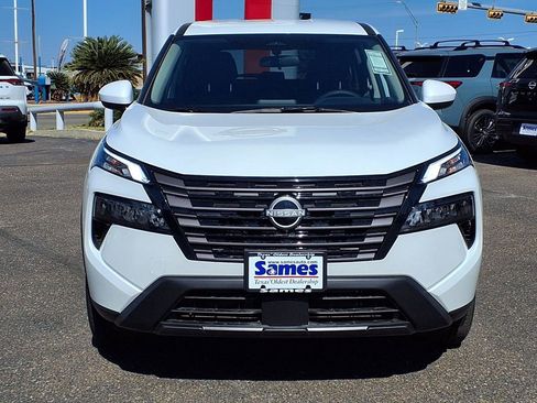 New 2026 Nissan Rogue SV FWD image 2