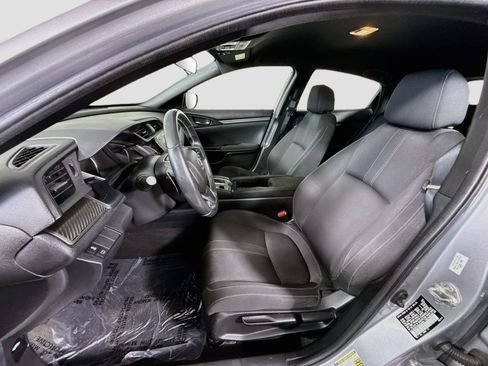 Used 2018 Honda Civic Sport image 21
