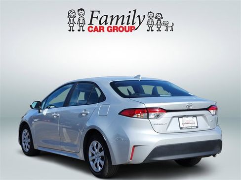 Certified 2024 Toyota Corolla LE image 3