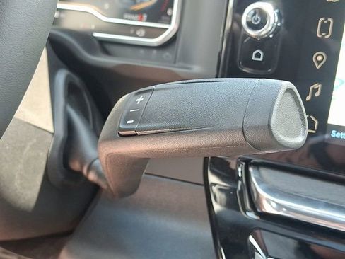 New 2025 GMC Sierra 2500 Denali w/ Denali Reserve Package image 8