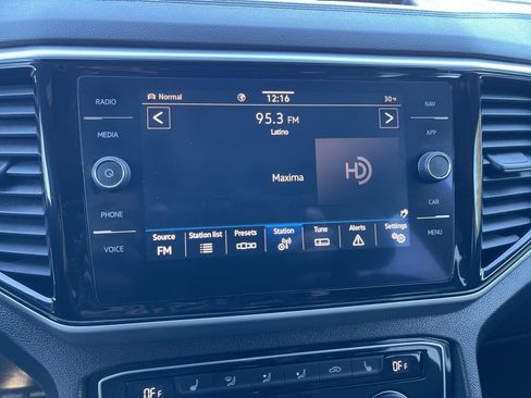 Used 2021 Volkswagen Atlas Cross Sport SEL R-Line image 10