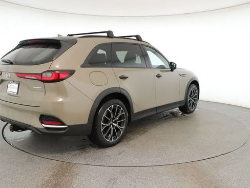 Used 2025 MAZDA CX-70 Plug-In Hybrid w/ Premium Plus image 5