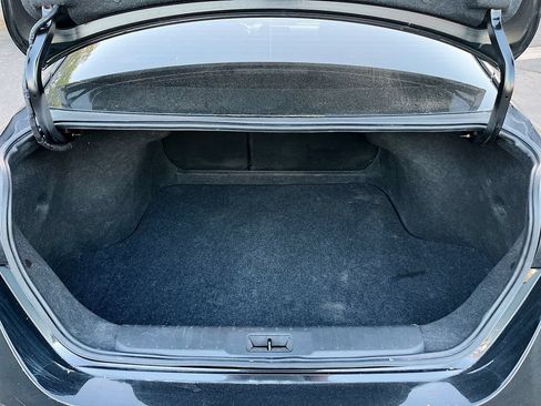 Used 2025 Nissan Sentra S FWD image 23