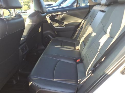 Used 2022 Toyota RAV4 XLE Premium AWD/4WD image 18
