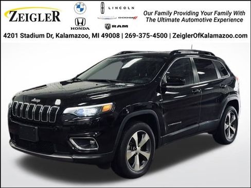Used 2022 Jeep Cherokee Limited image 1