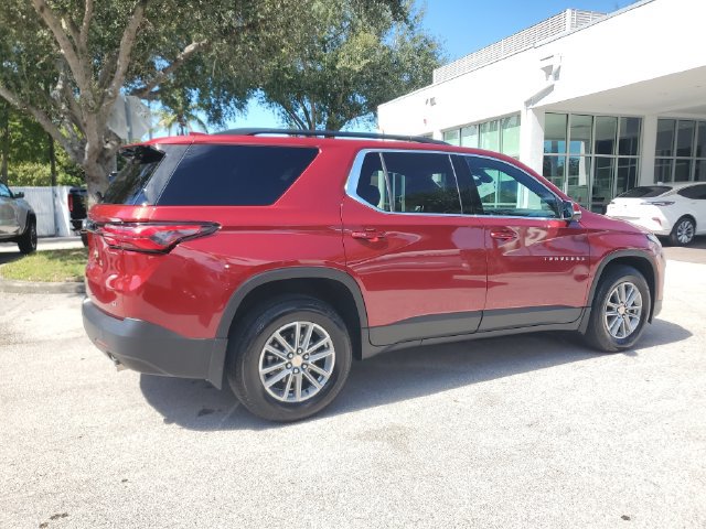 Certified 2023 Chevrolet Traverse LT FWD image 6