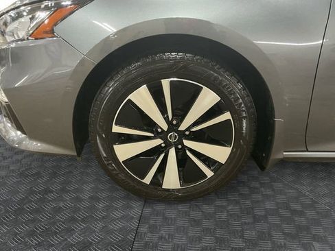 Used 2020 Nissan Altima 2.5 SV AWD/4WD image 14