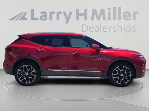 Used 2023 Chevrolet Blazer Premier w/ Enhanced Convenience Package AWD/4WD image 6