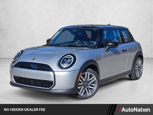Used 2026 MINI Cooper 2-Door Hardtop FWD image 1