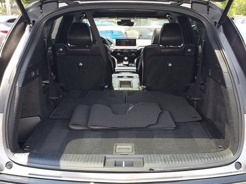 Used 2024 Acura MDX A-Spec AWD/4WD image 8